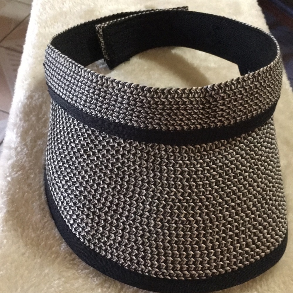 Nine West Velcro Visor
